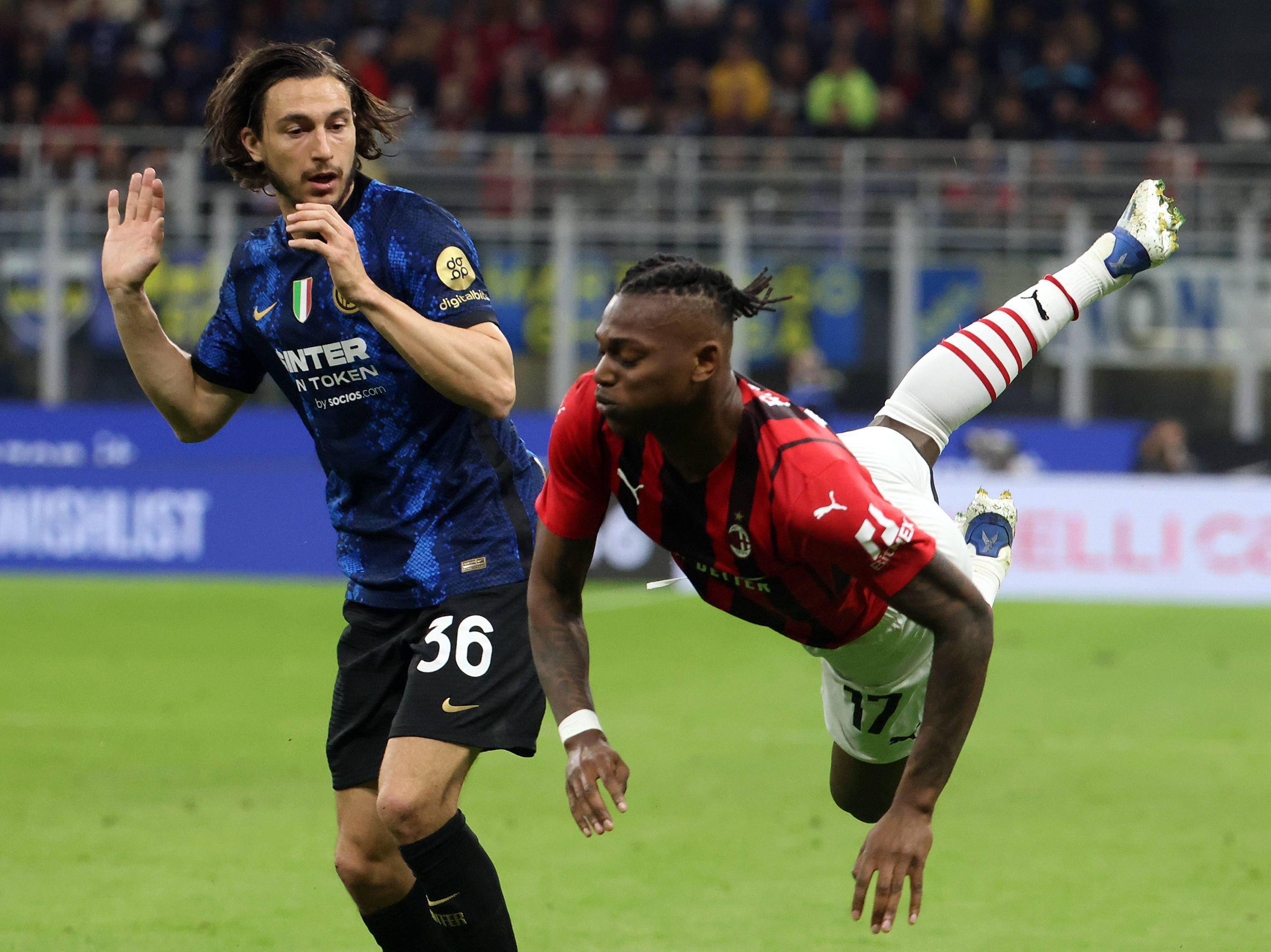 重磅！库里连续十场比赛得分超过连败费耶诺德内部沟通备战意大利杯，辽宁本钢主帅复盘备战法国杯的简单介绍